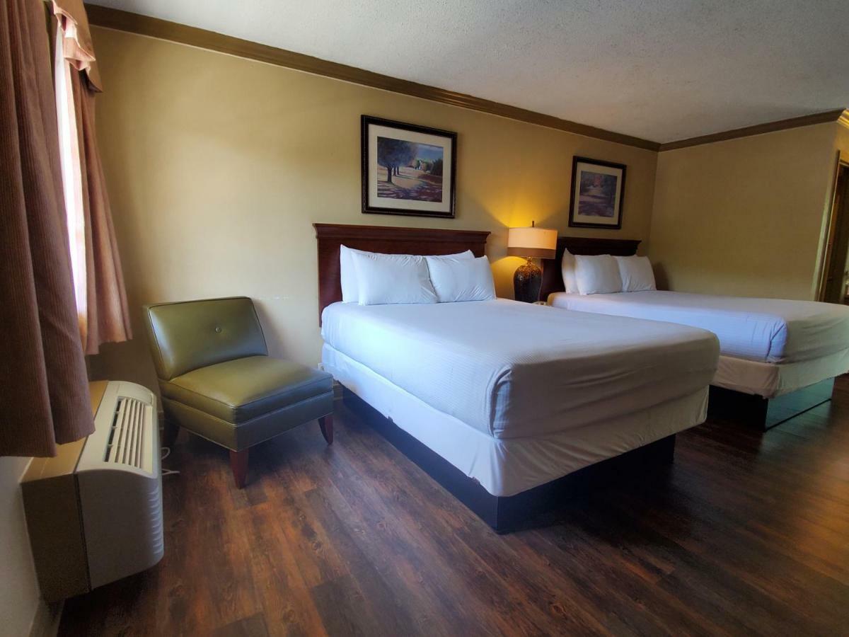 Colonial House Motel Pigeon Forge Exterior foto